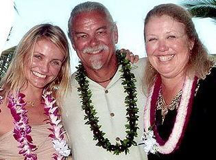 Emilio Diaz with his wife Billie Early and daughter Cameron Diaz.